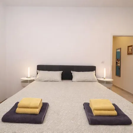 Apartament Kaza In Center, With Terrace, Private Parking, Step To The Sea Opatija